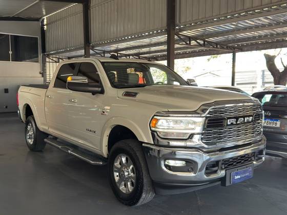 DODGE RAM 6.7 2500 LARAMIE 4X4 CD I6 TURBO DIESEL 4P AUTOMÁTICO